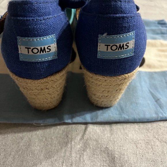 TOMS SANDALS - Picture 5 of 6